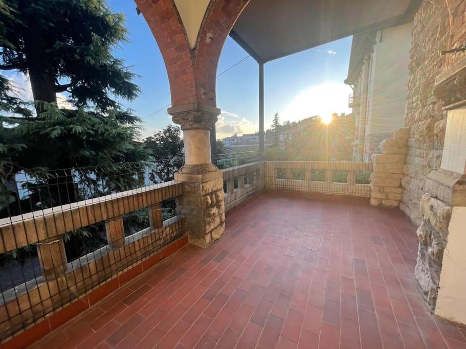 Bg Central President Suite Con Parcheggio - Vista Citta Alta Bergamo Bagian luar foto